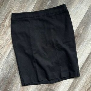 CAbi skirt black basic size 6 career Bikercore